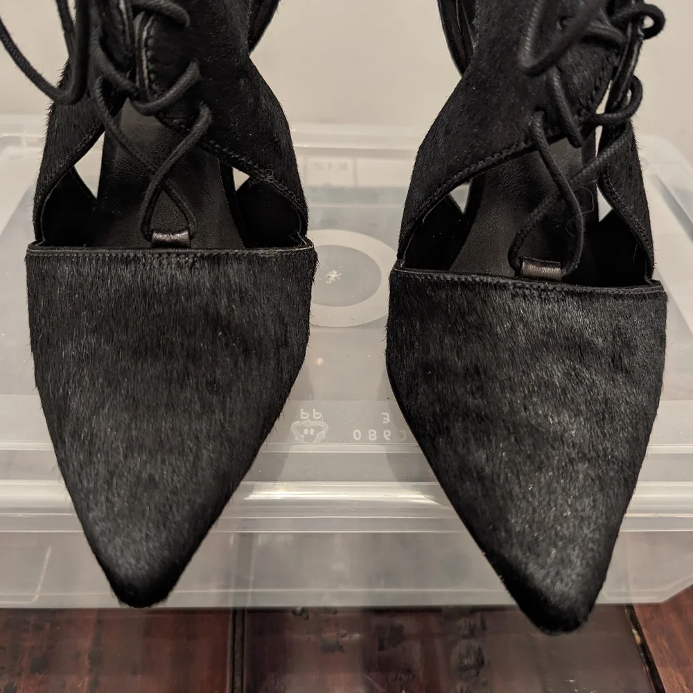 Nine West Black Pointed Toe Lace Up Cow Fur Heels Size 6.5 - Picture 6 of 13